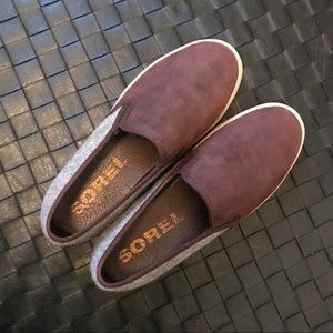 SOREL Loafer Size 8